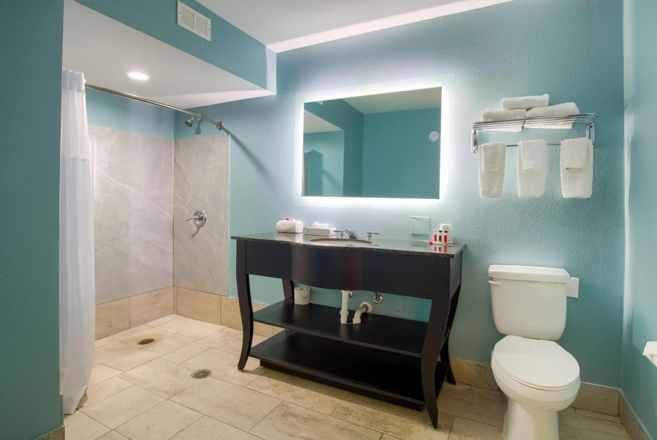 Days Inn By Wyndham Mobile I-65 מראה חיצוני תמונה